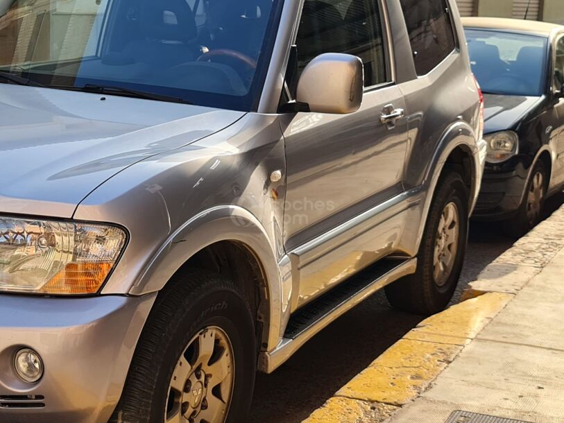 Foto del MITSUBISHI Montero 3.2 DI-D Intense Kaiteki Aut.