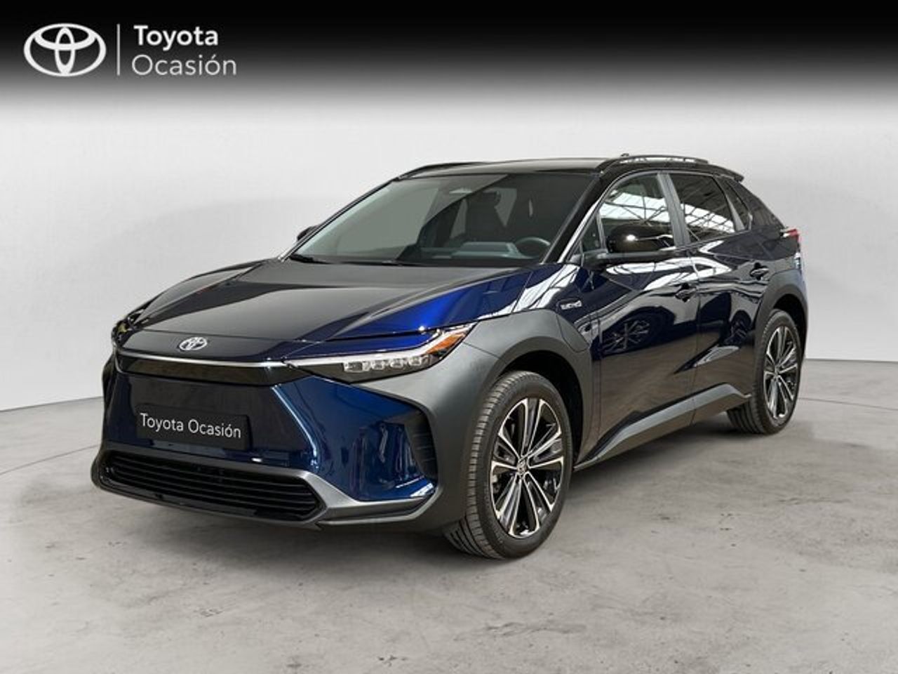 TOYOTA bZ4X (220E 4X4 Style Plus) en Valencia
