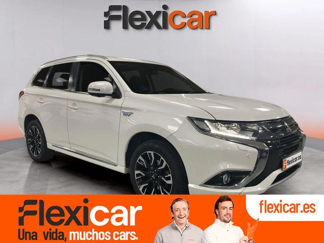 MITSUBISHI Outlander (2.0 PHEV Kaiteki Auto 4WD) en Barcelona