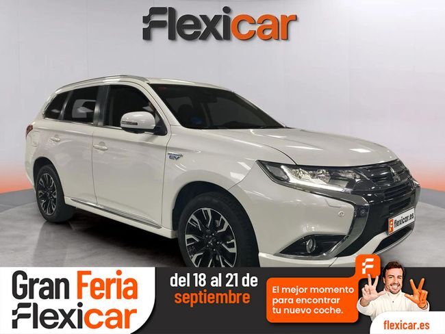 MITSUBISHI Outlander (2.0 PHEV Kaiteki Auto 4WD) en Barcelona