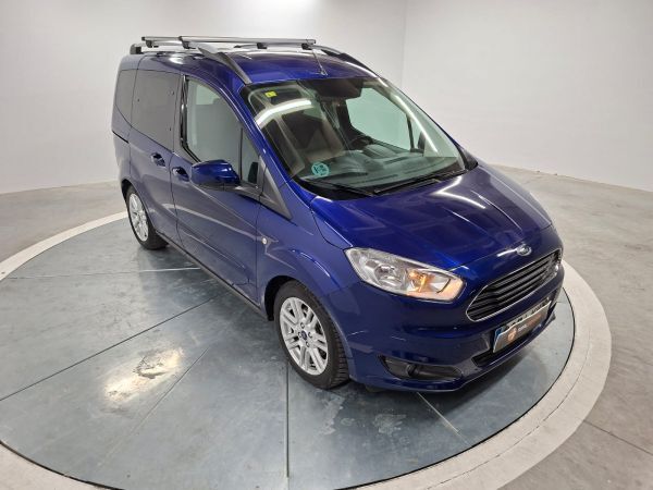 FORD Tourneo Courier (1.5 TDCi 74kW (100CV) Trend) en Madrid