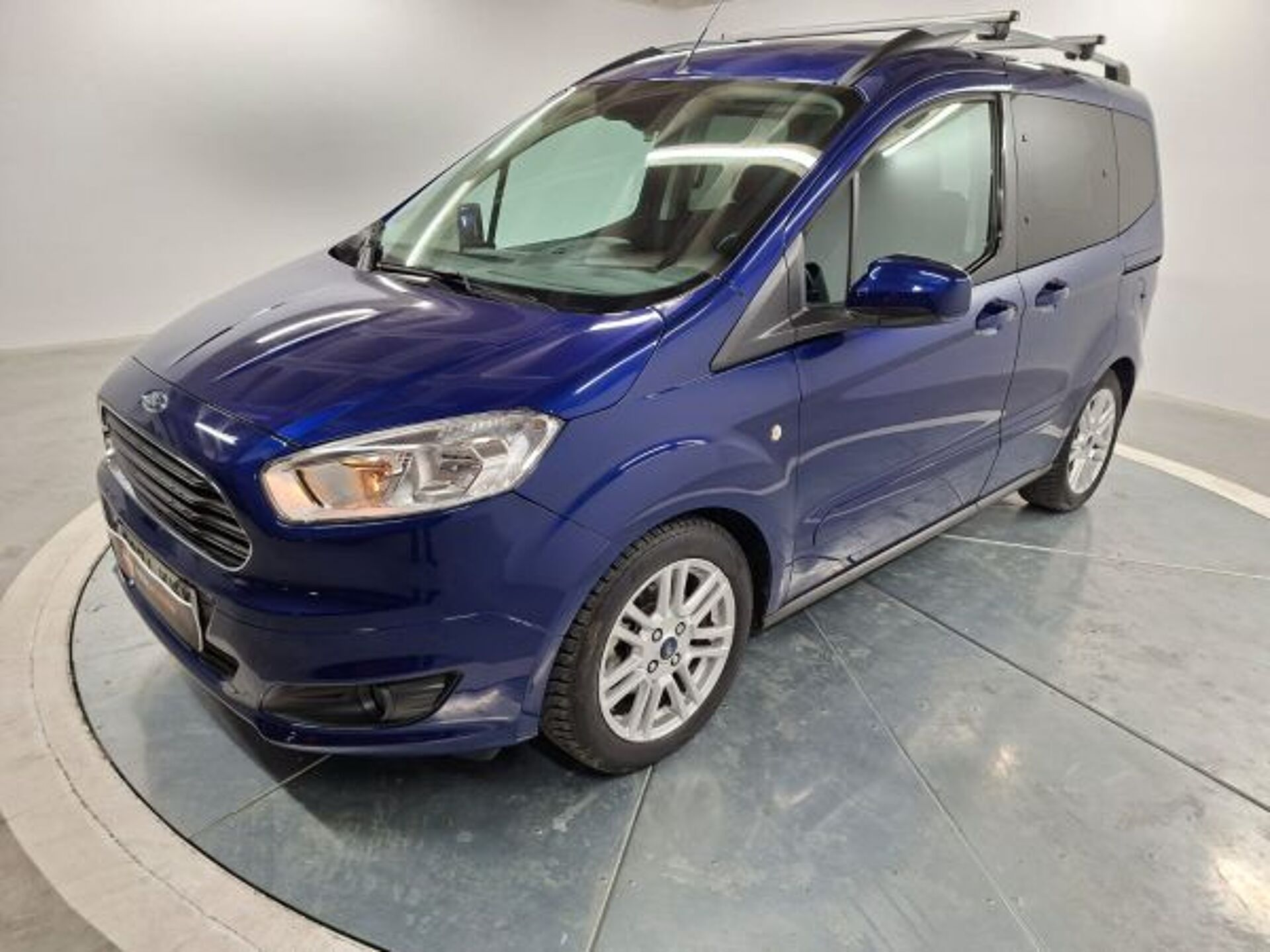 Imagen 2 de FORD Tourneo Courier