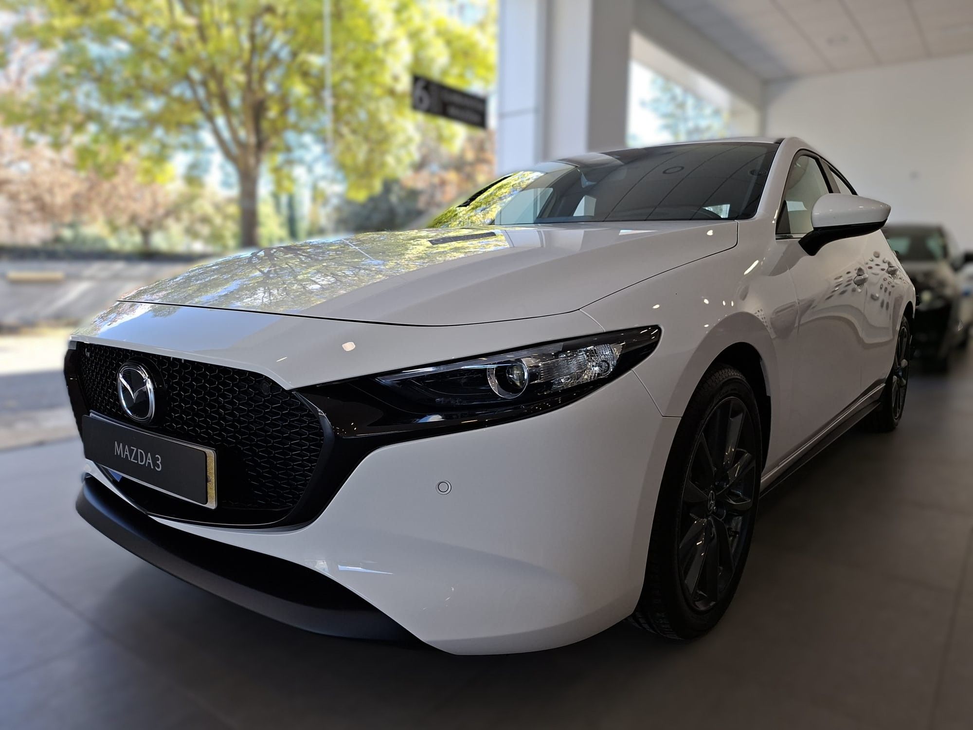 MAZDA Mazda3 (2.5 e-Skyactiv-G Centre-line Aut. 103kW) en Ciudad Real