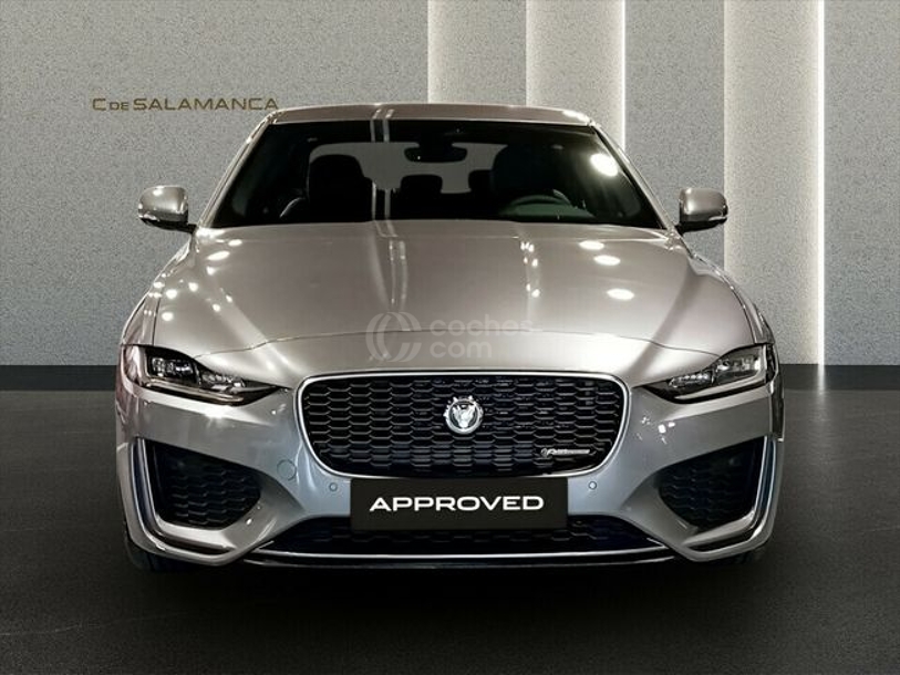 Foto del JAGUAR XE 2.0i4D MHEV R-Dynamic S RWD Aut. 204