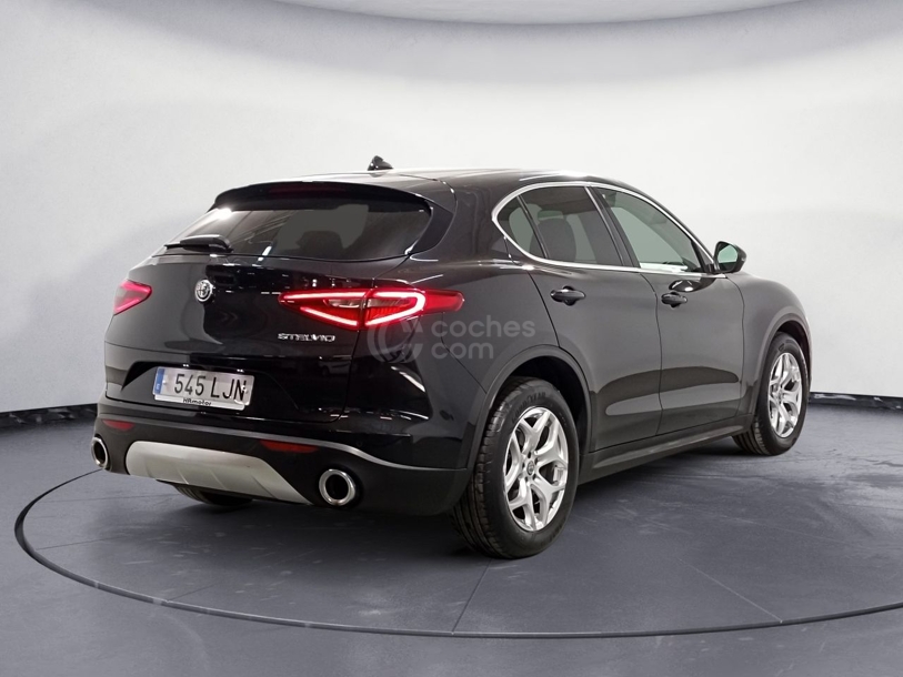 Foto del ALFA ROMEO Stelvio 2.2 Executive RWD 190 Aut.
