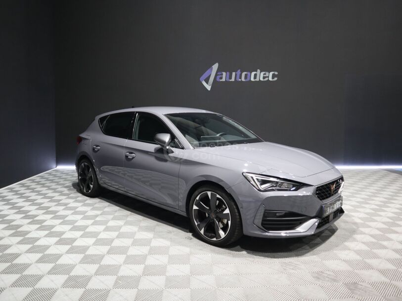 Foto del CUPRA León 1.5 ETSI DSG 110Kw