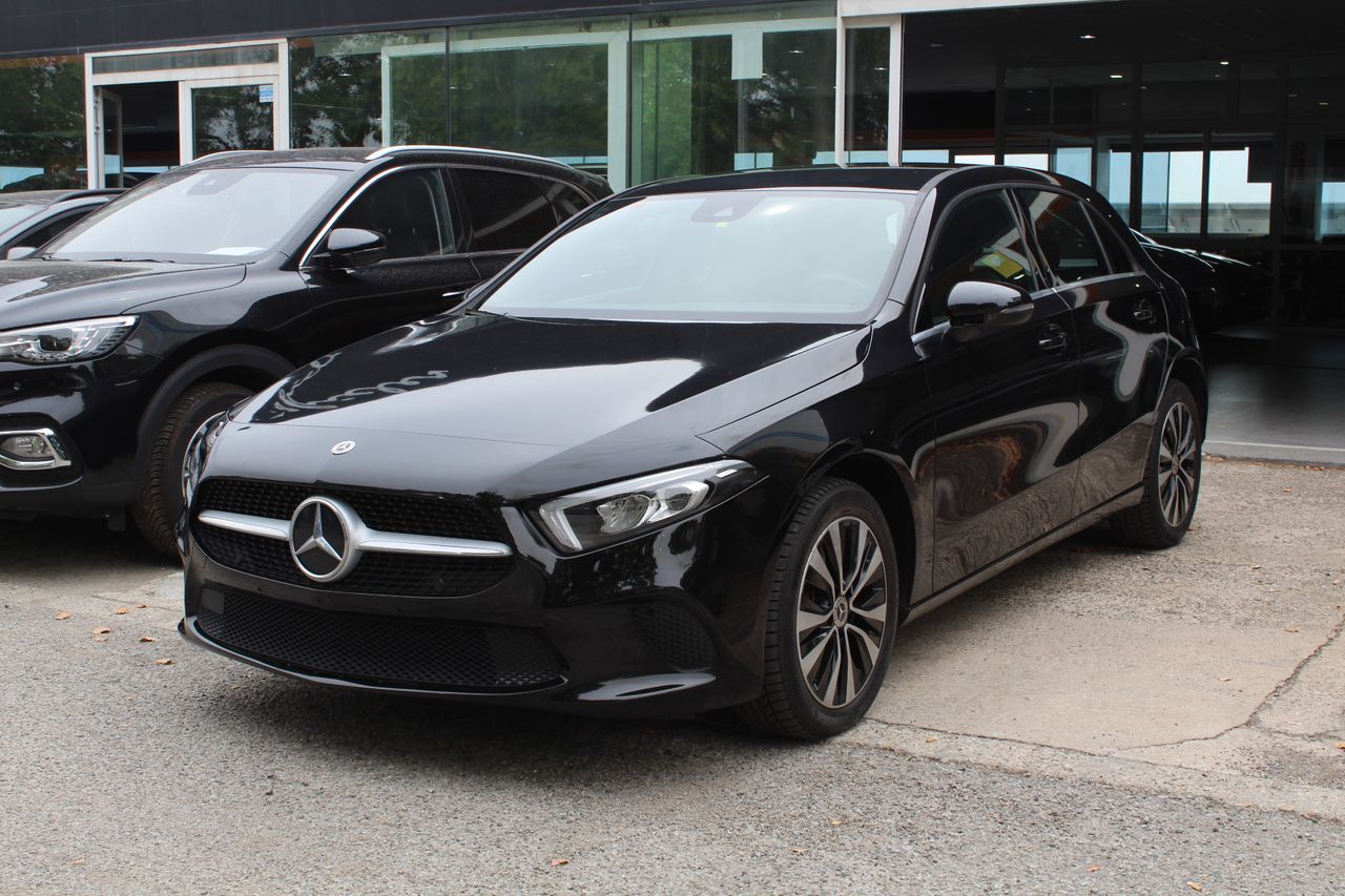 MERCEDES Clase A (A 250 e) en Madrid
