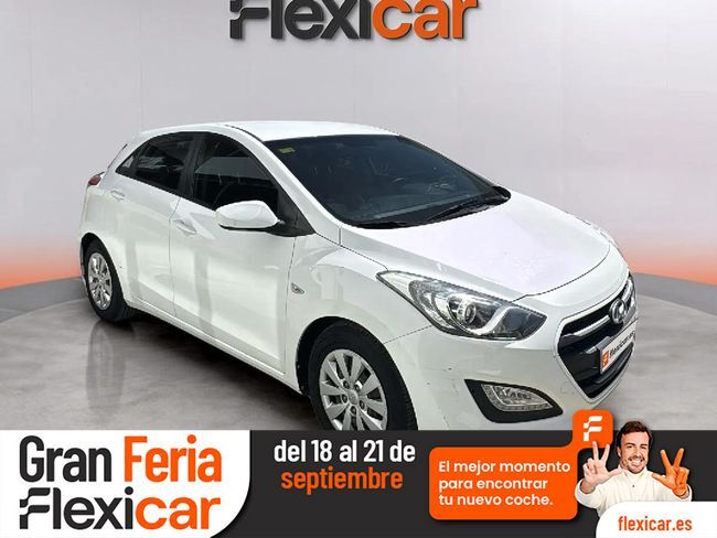 HYUNDAI i30 (1.4 CRDi Klass) en Sevilla