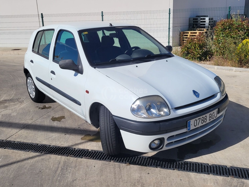 Foto del RENAULT Clio 1.9dTi RT 80