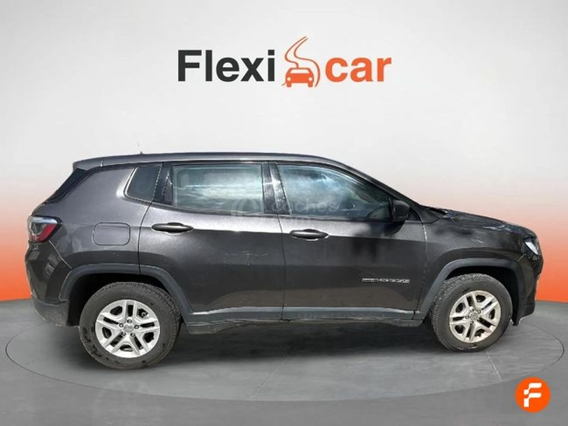 Foto del JEEP Compass 1.4 Multiair Sport 4x2 103kW