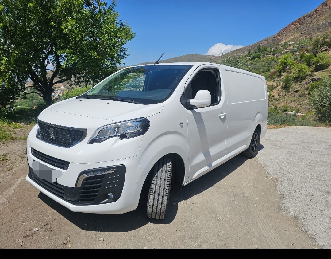 Foto del PEUGEOT Expert Fg. Long 2.0BlueHDi S&S Premium 120