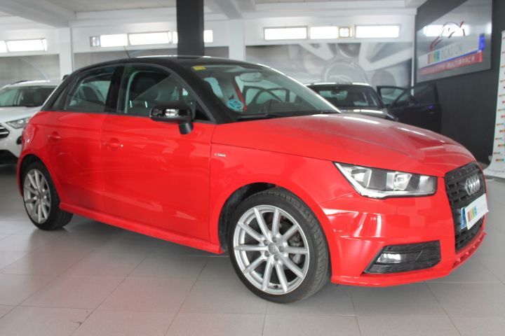 AUDI A1 (1.0 TFSI Adrenalin) en Almería