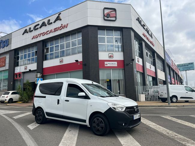 DACIA Dokker (Combi 1.6 GLP ESSENTIAL 110CV) en Sevilla