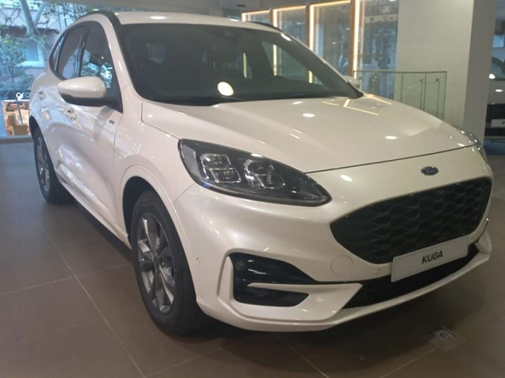 Foto del FORD Kuga 2.5 Duratec FHEV ST-Line X AWD Aut.