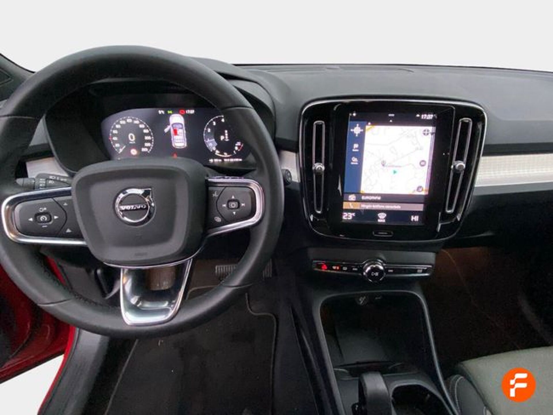 Imagen 3 de VOLVO XC40