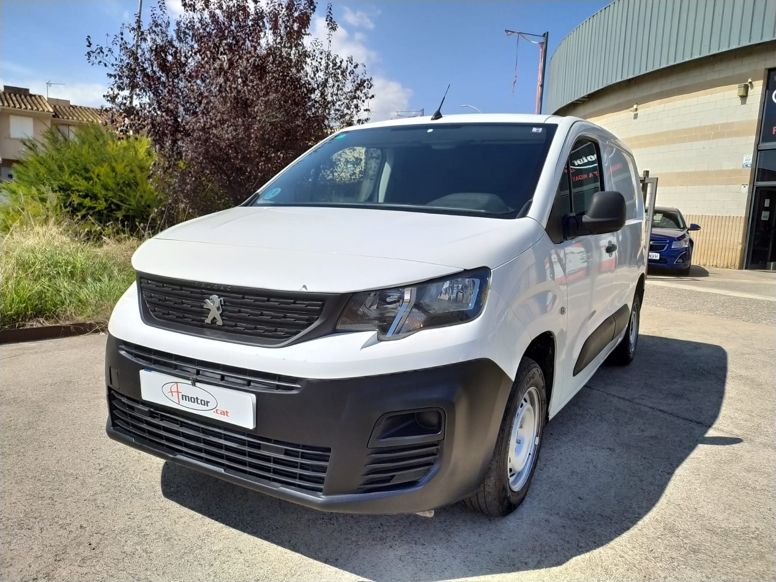 PEUGEOT Partner (1.5 BLUE-HDI 100CV PRO L1 FG 3P) en Girona