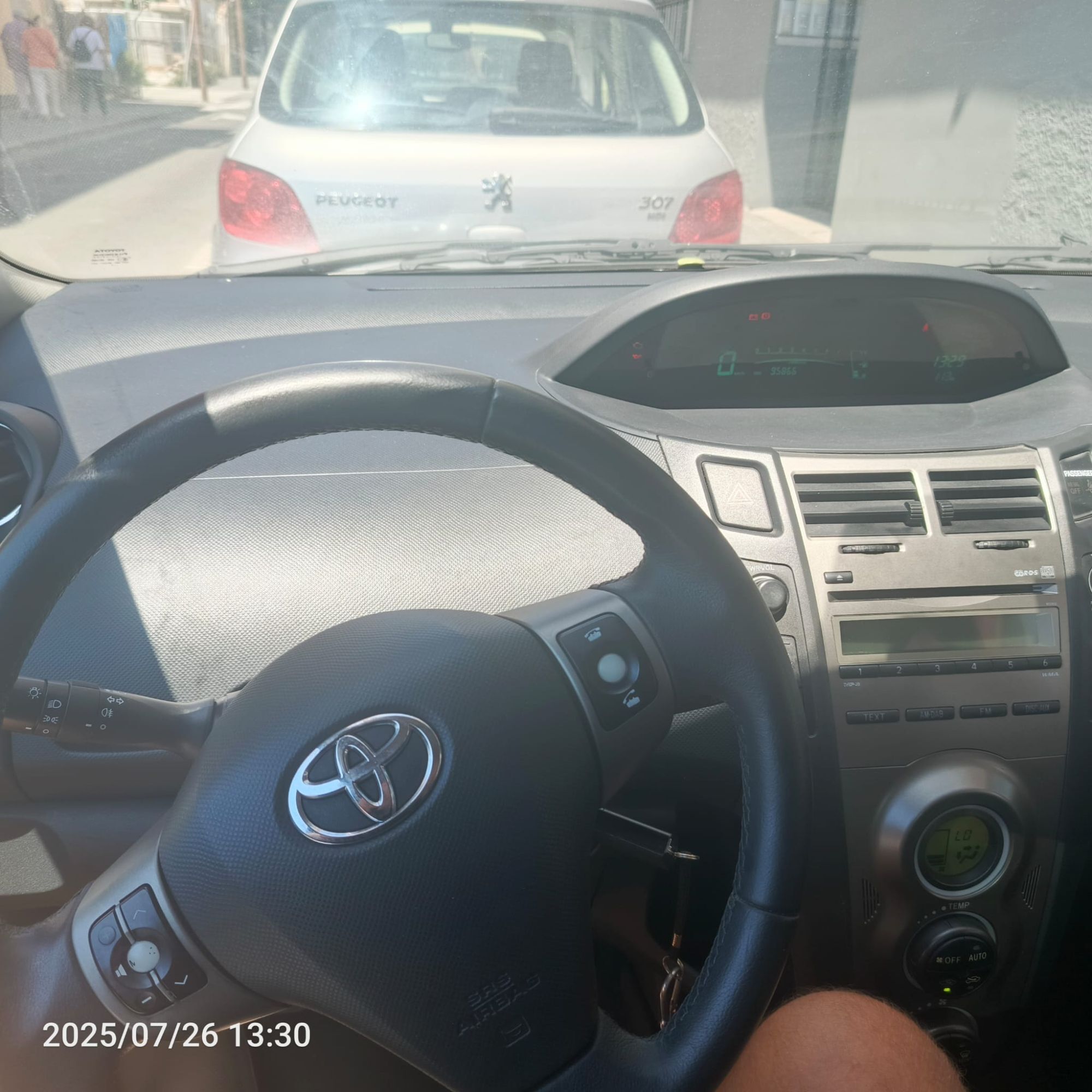 Foto del TOYOTA Yaris 1.0 VVT-i Active