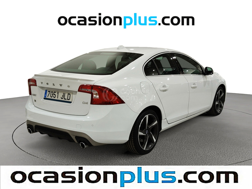 Foto del VOLVO S60 D4 R-Design Momentum Aut. 190