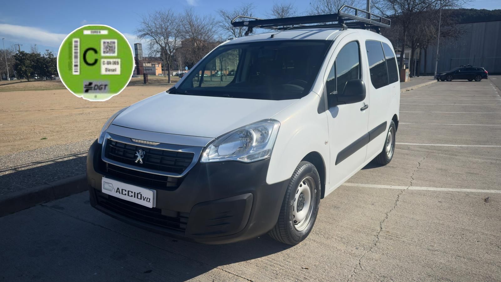 Foto del PEUGEOT Partner Tepee 1.6BlueHDI Access 75