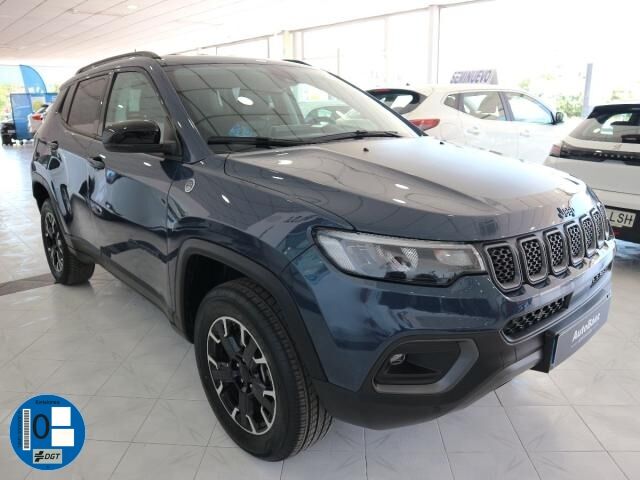 JEEP Compass (4xe Trailhawk 1.3 PHEV 176 kW (240 CV)) en Granada