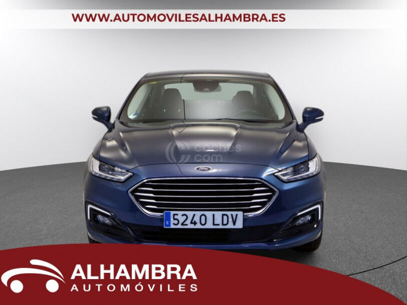 Foto del FORD Mondeo Sedán 2.0 HEV Titanium