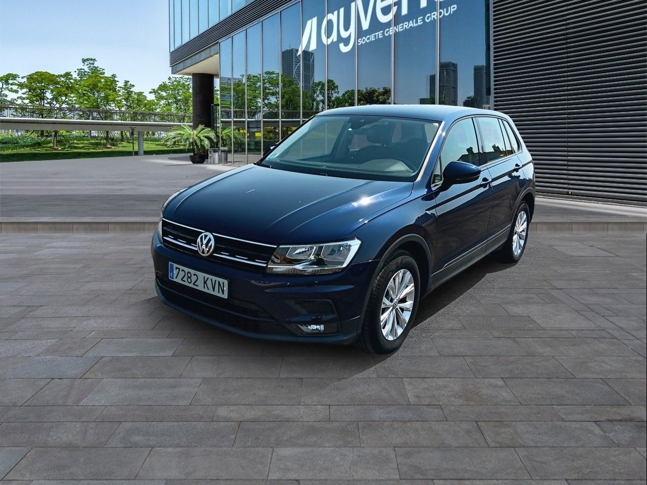 VOLKSWAGEN Tiguan (Edition 2.0 TDI 110 kW (150 CV)) en Madrid
