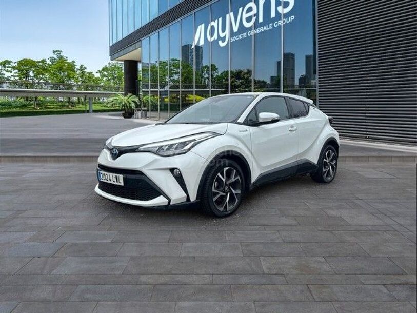 Foto del TOYOTA C-HR 180H Advance