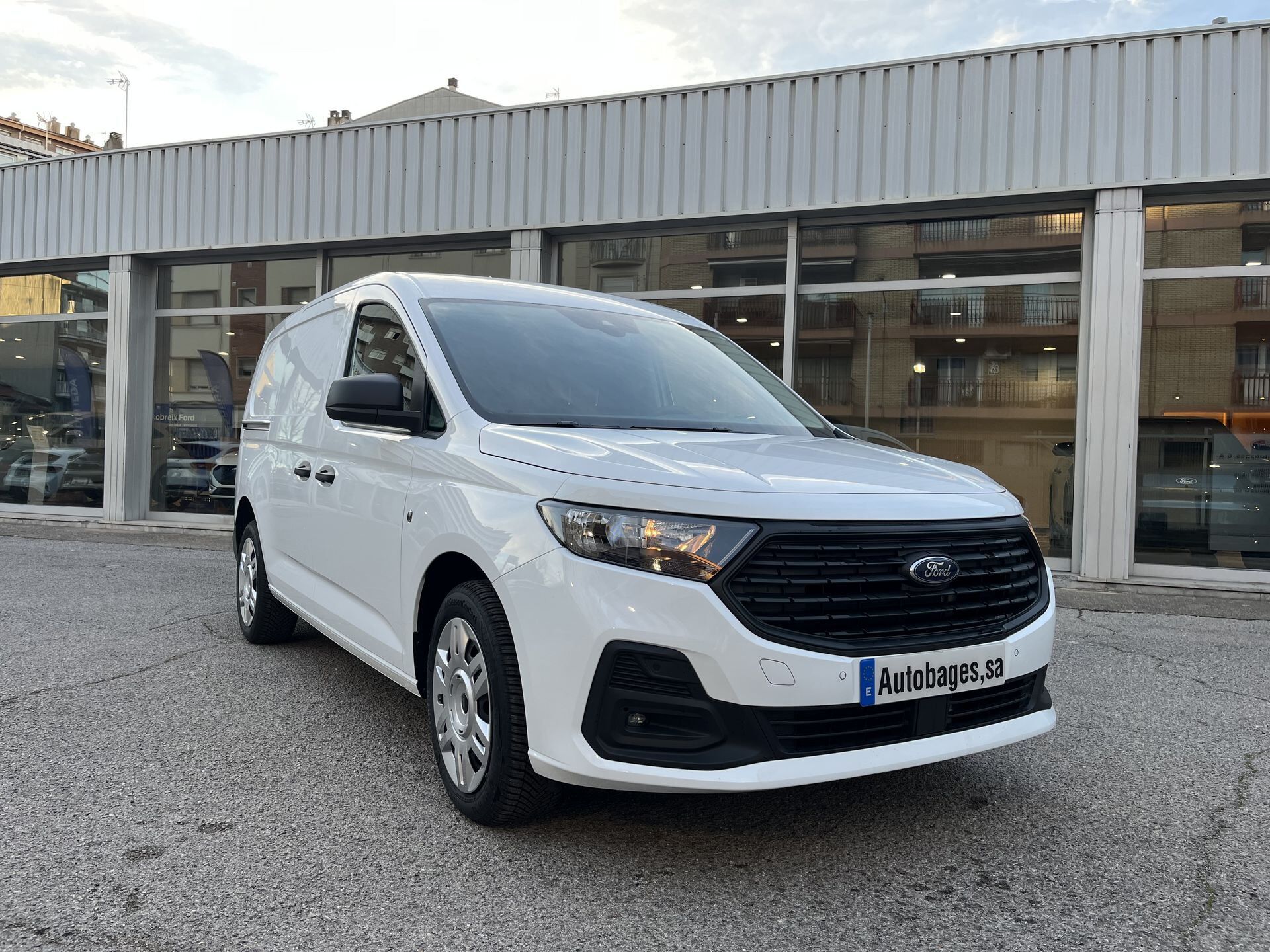 Imagen 3 de FORD Connect Comercial