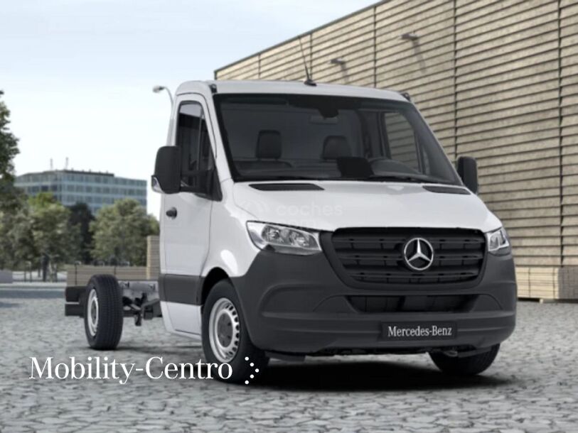 Foto del MERCEDES Sprinter Chasis Cabina 215CDI Medio tD