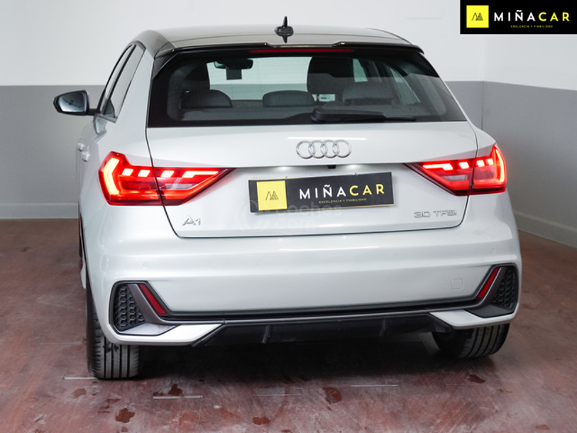 Foto del AUDI A1 Sportback 30 TFSI Adrenalin Black Edition S tronic