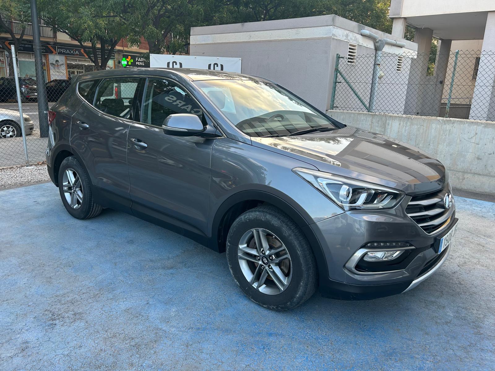 HYUNDAI Santa Fe (2.0CRDi 4x2 Essence 7s) en Valencia