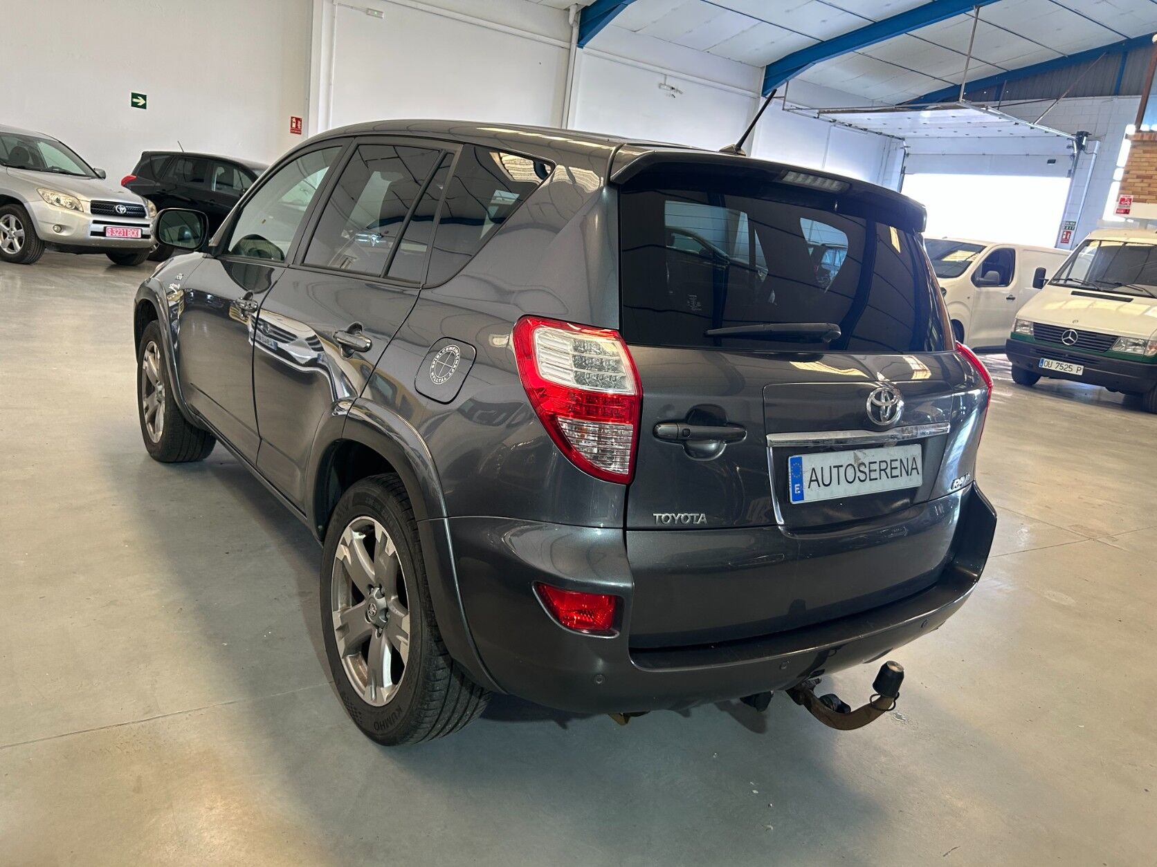 Foto del TOYOTA RAV-4 2.2D-CAT Executive Cross Sport Aut.