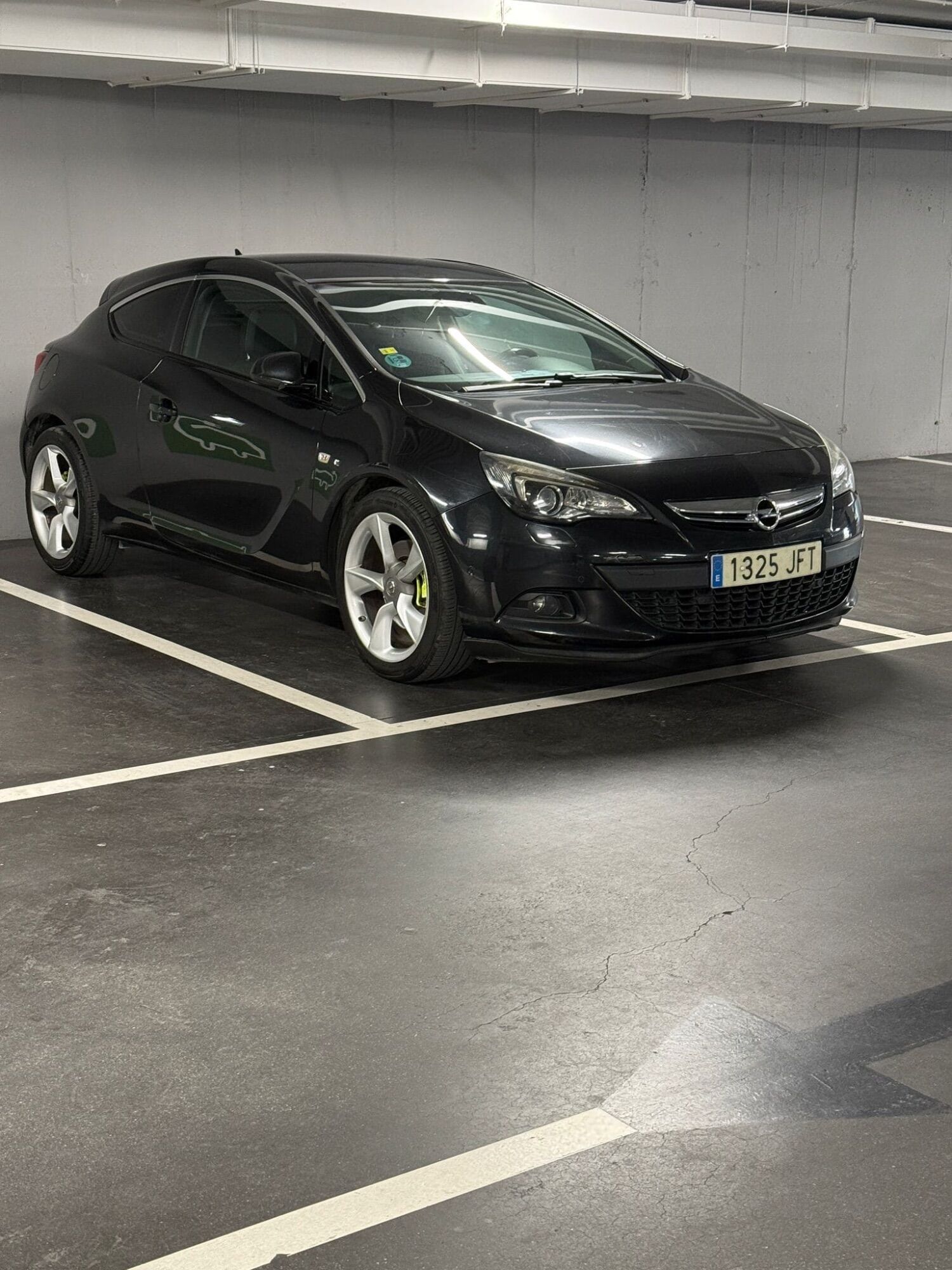 Foto del OPEL Astra GTC 1.4 T S-S Sportive