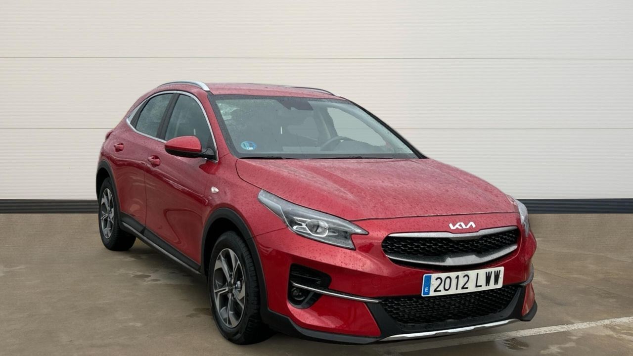 Foto del KIA XCeed 1.6 MHEV iMT Drive 136