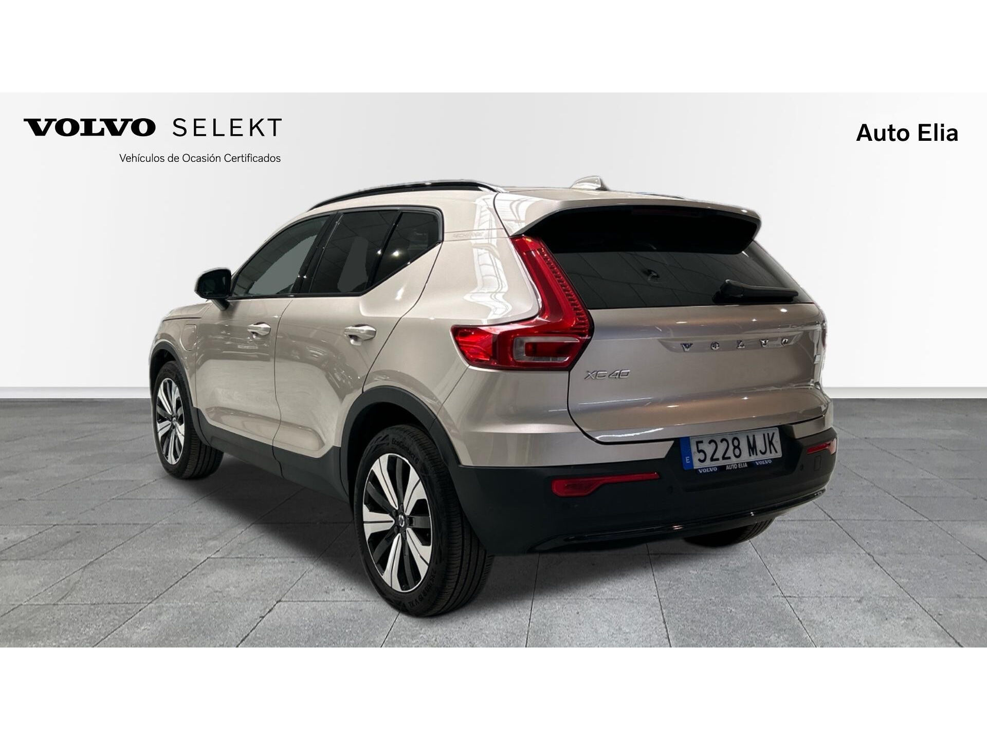 Imagen 2 de VOLVO XC40