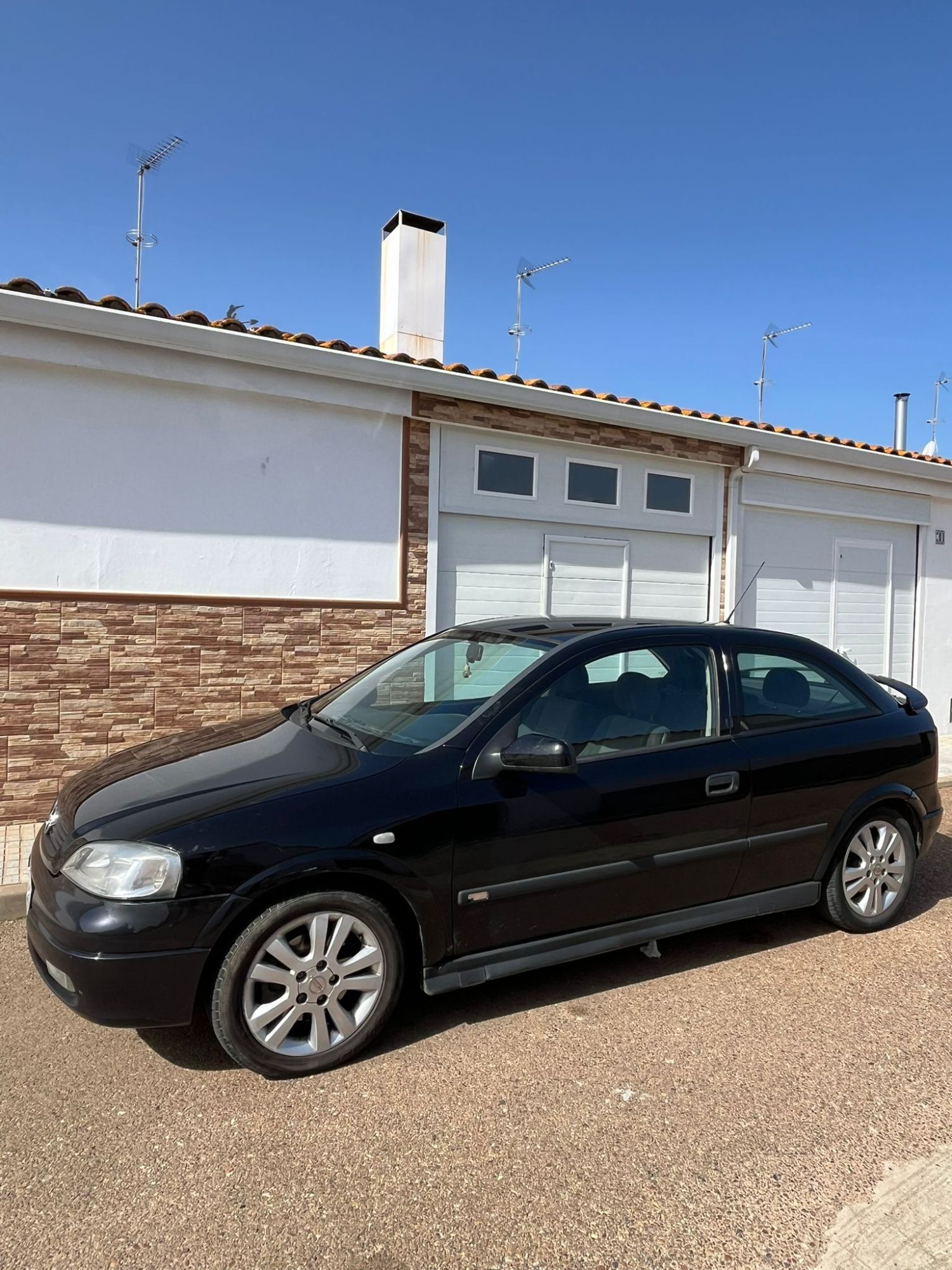 Foto del OPEL Astra 2.0Dti 16v Elegance