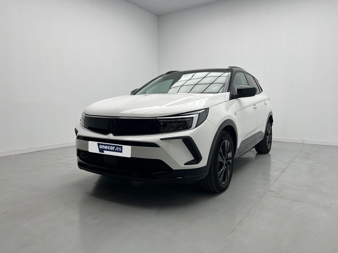 OPEL Grandland (1.6 TURBO PHEV GS LINE AUTO 224CV 5P) en Málaga