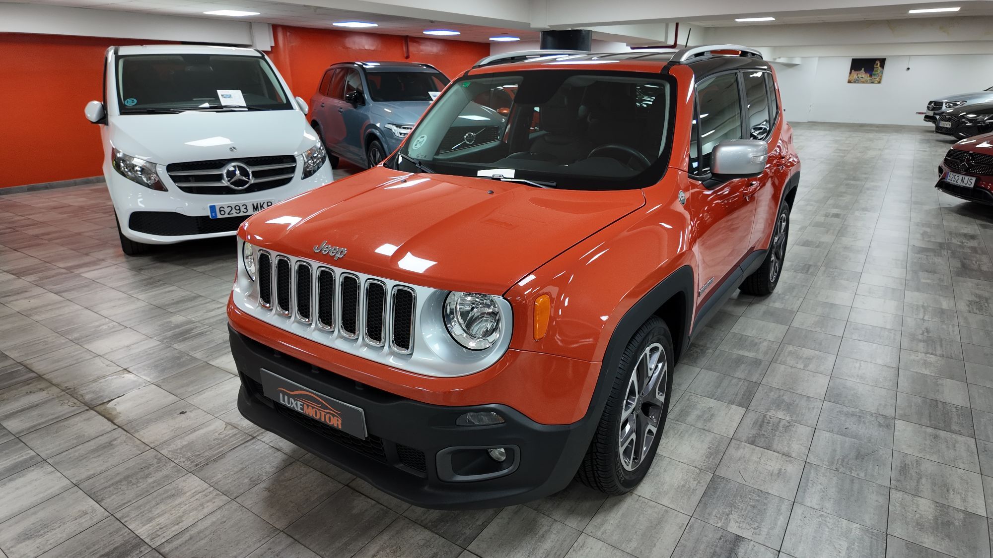 JEEP Renegade (1.6Mjt Opening Edition 4x2 88kW) en Madrid