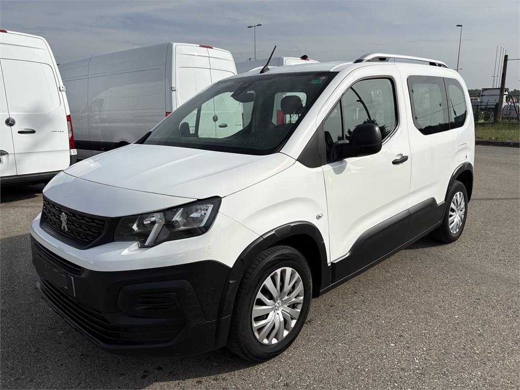 PEUGEOT Rifter (Access Standard BlueHDi 73kW) en Lugo