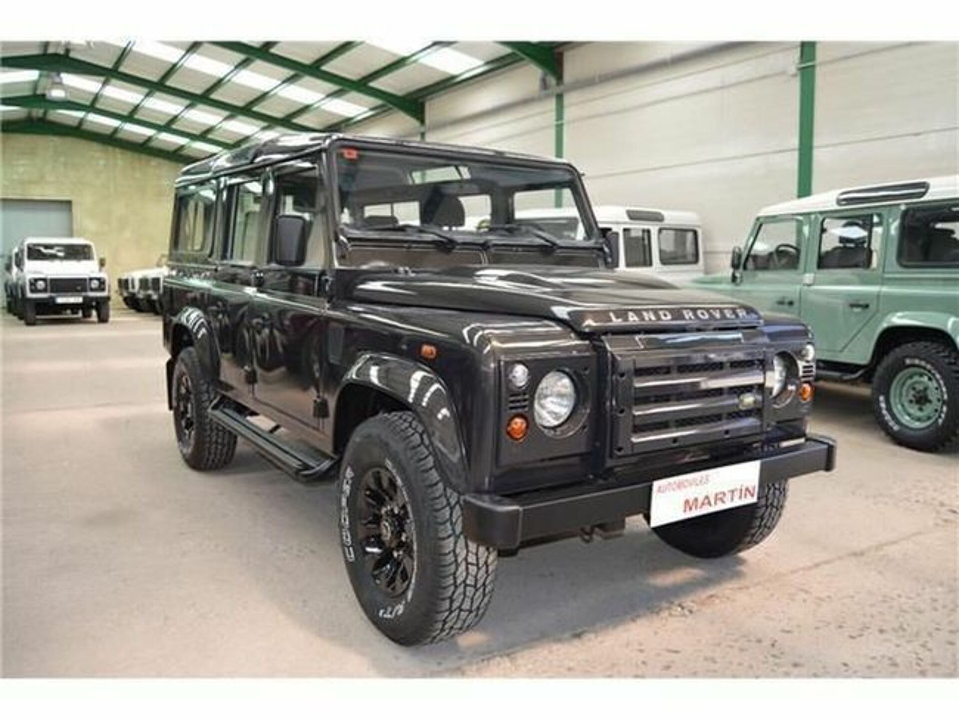 Imagen 2 de LAND ROVER Defender