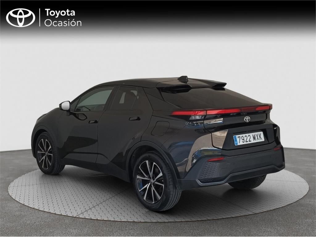 Foto del TOYOTA C-HR 140H Advance