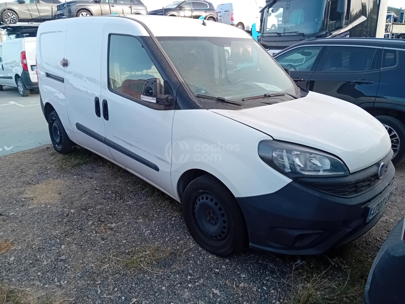Foto del FIAT Dobló Cargo 1.4 T-Jet GNC Base Plus Maxi