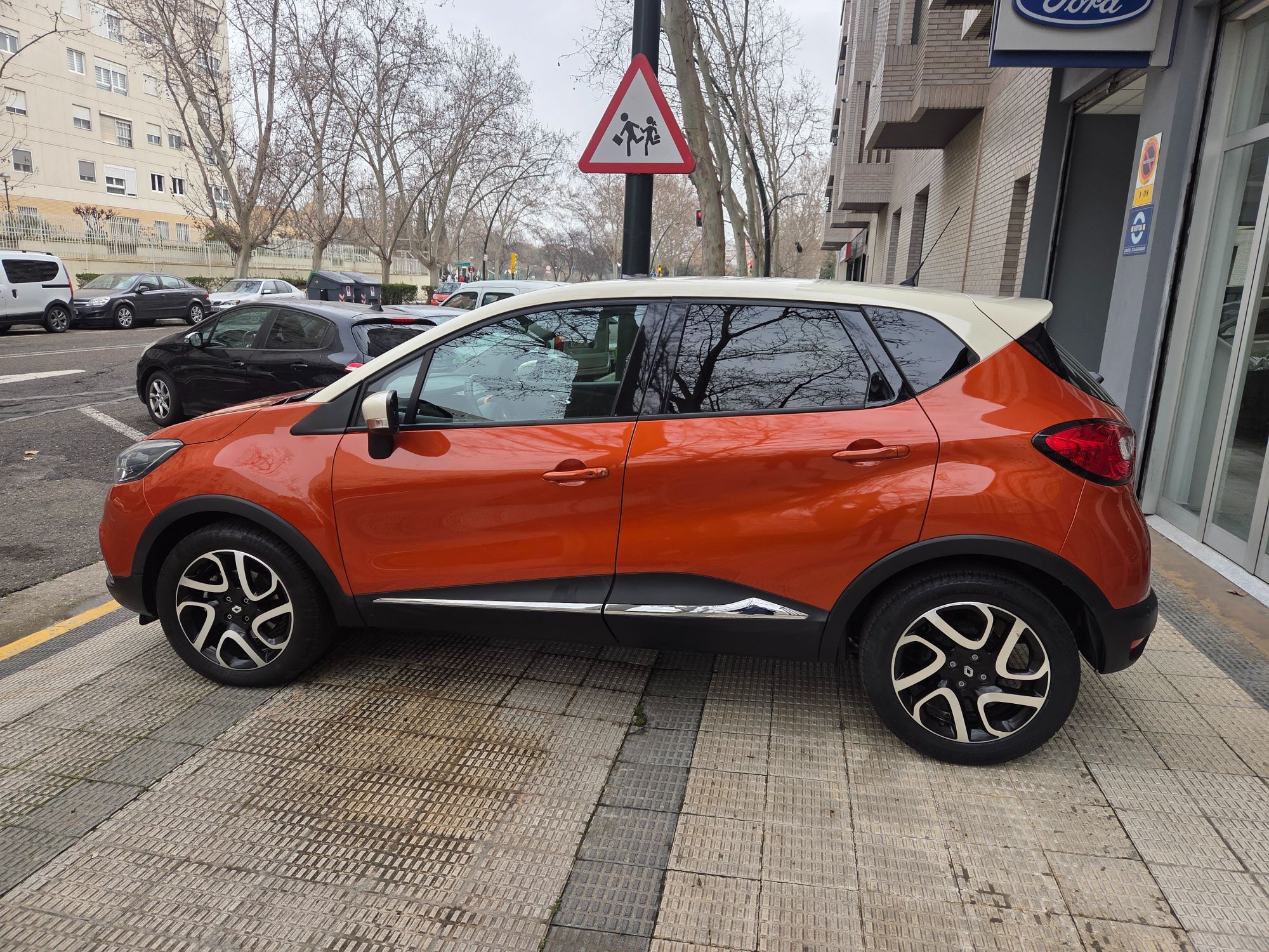 Foto del RENAULT Captur TCe Energy Zen 120 EDC