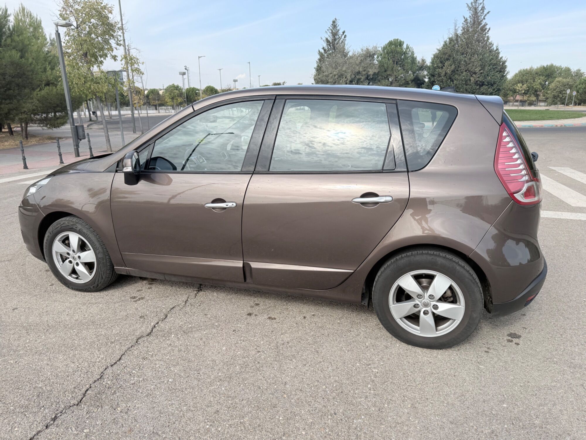 Foto del RENAULT Scenic Scénic 1.9dCi Dynamique