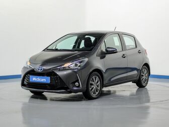 Imagen de TOYOTA Yaris 100H 1.5 Active