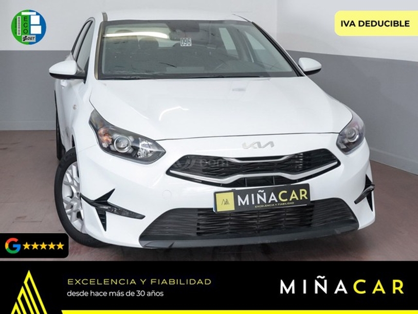 Foto del KIA Ceed 1.0 MHEV Drive DCT 120