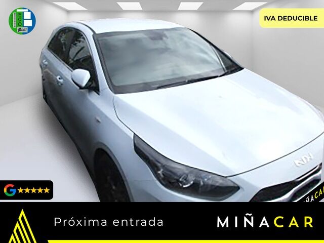 KIA Ceed (1.0 MHEV Drive DCT 88 kW (120 CV)) en Málaga