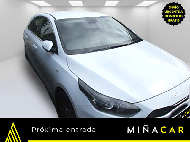 KIA Ceed (1.0 MHEV Drive DCT 88 kW (120 CV)) en Málaga