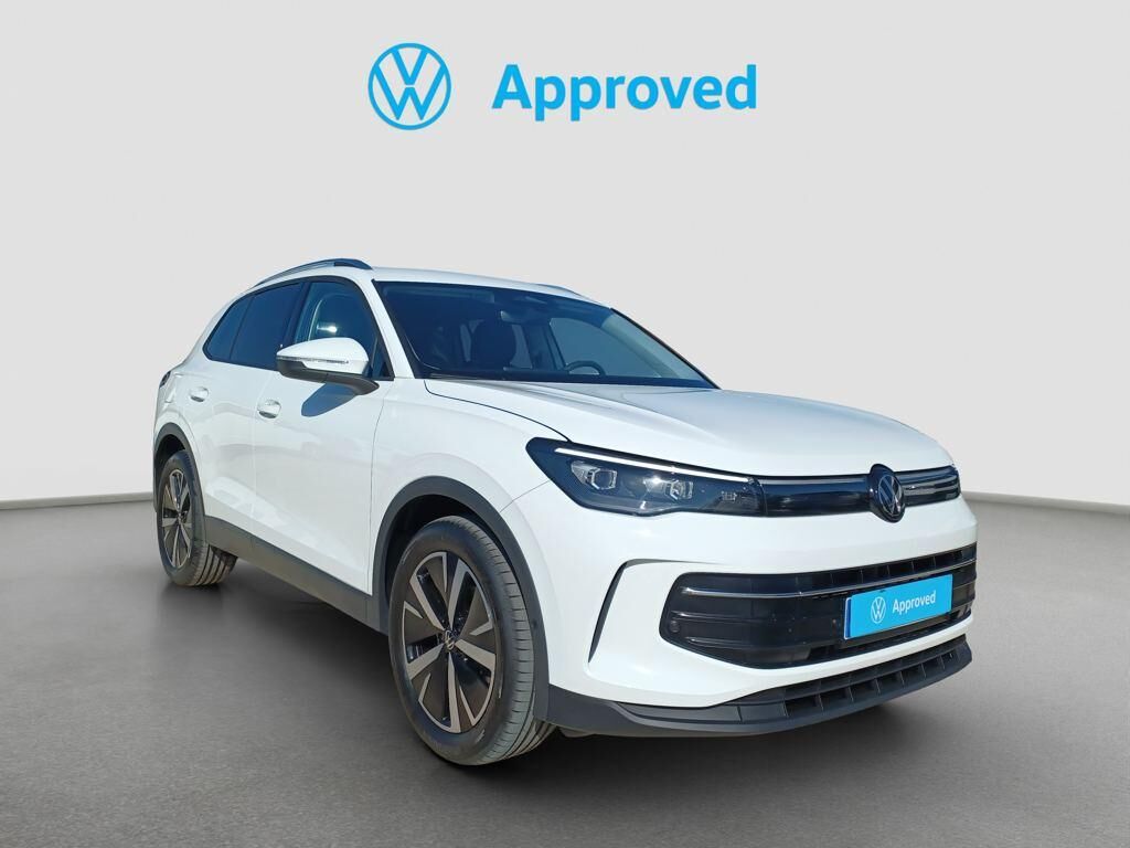 VOLKSWAGEN Tiguan (``Más`` 1.5 eTSI 110 kW (150 CV) DSG) en Barcelona