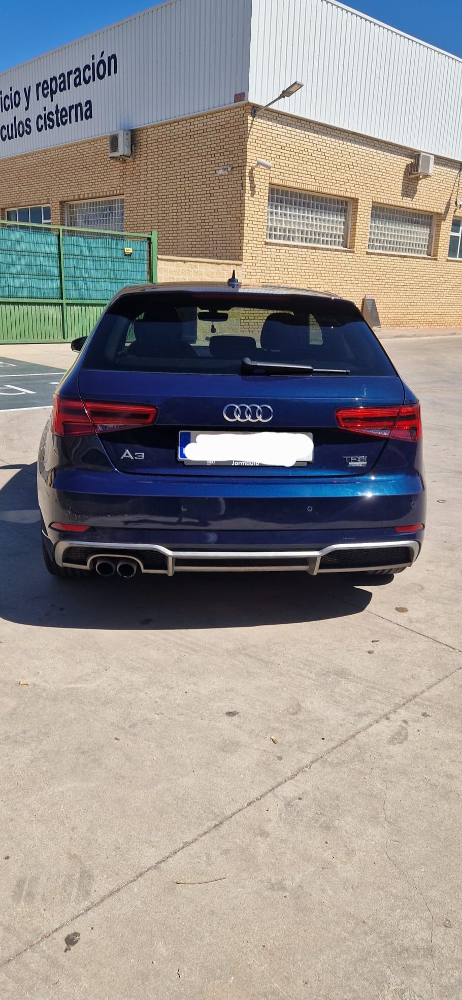 Foto del AUDI A3 1.4 TFSI COD ultra S line edition 150